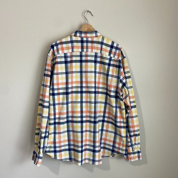 Old Navy Men's (XXL) Everyday Shirt- Regular Fit Yellow, Navy, Peach Plaid - Picture 5 of 6